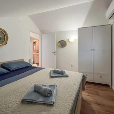 Aurora 스프리트스카