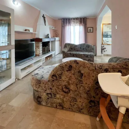 Aurora Holiday home *